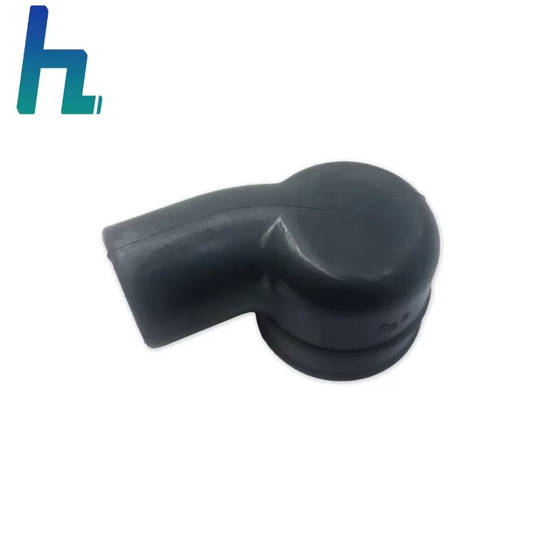 

30677388 Car Parts PCV Hose Oil Trap Engine Crankcase Breather Hose for Volvo S60 MK1 8653409