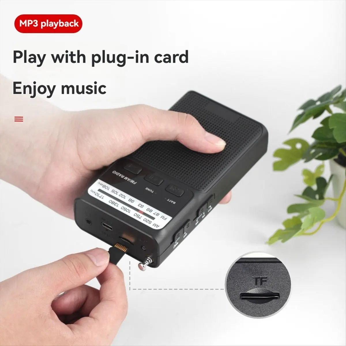 

Портативное мини-радио BABQ FM/AM с LED-фонариком, поддержкой наушников 3,5 мм и карт TF, белое