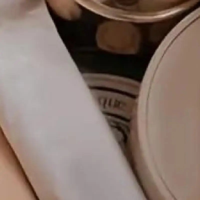 Stylish Waterproof Makeup Bag - Compact, Durable & Elegant Cosmetic Organizer for Travel & Daily Use