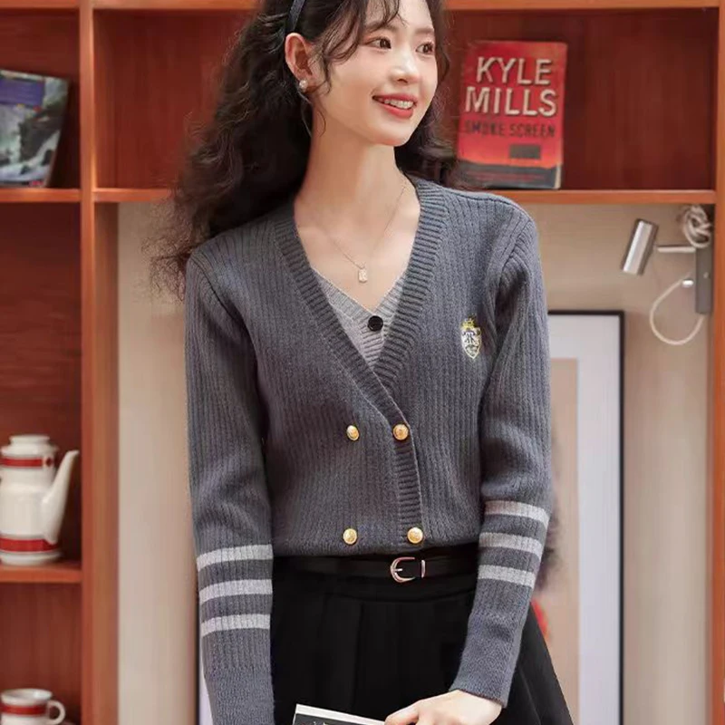 

American V-neck Contrast Double Breasted Cardigan Knitted Sweater Women Fake Two Piece Preppy Style Women Sweater Coats Autumn