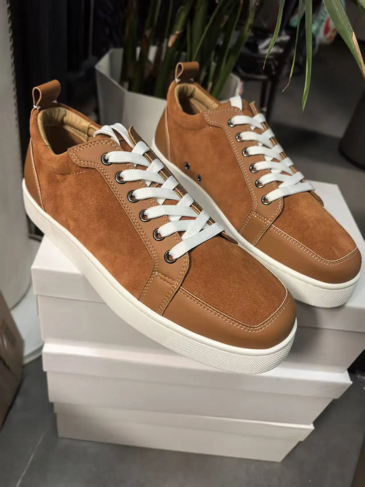 

Fashion Lace-up Men Sneakers Patchwork Round Head Men Casual Shoes Fall Brown Cover Heel Male Flats