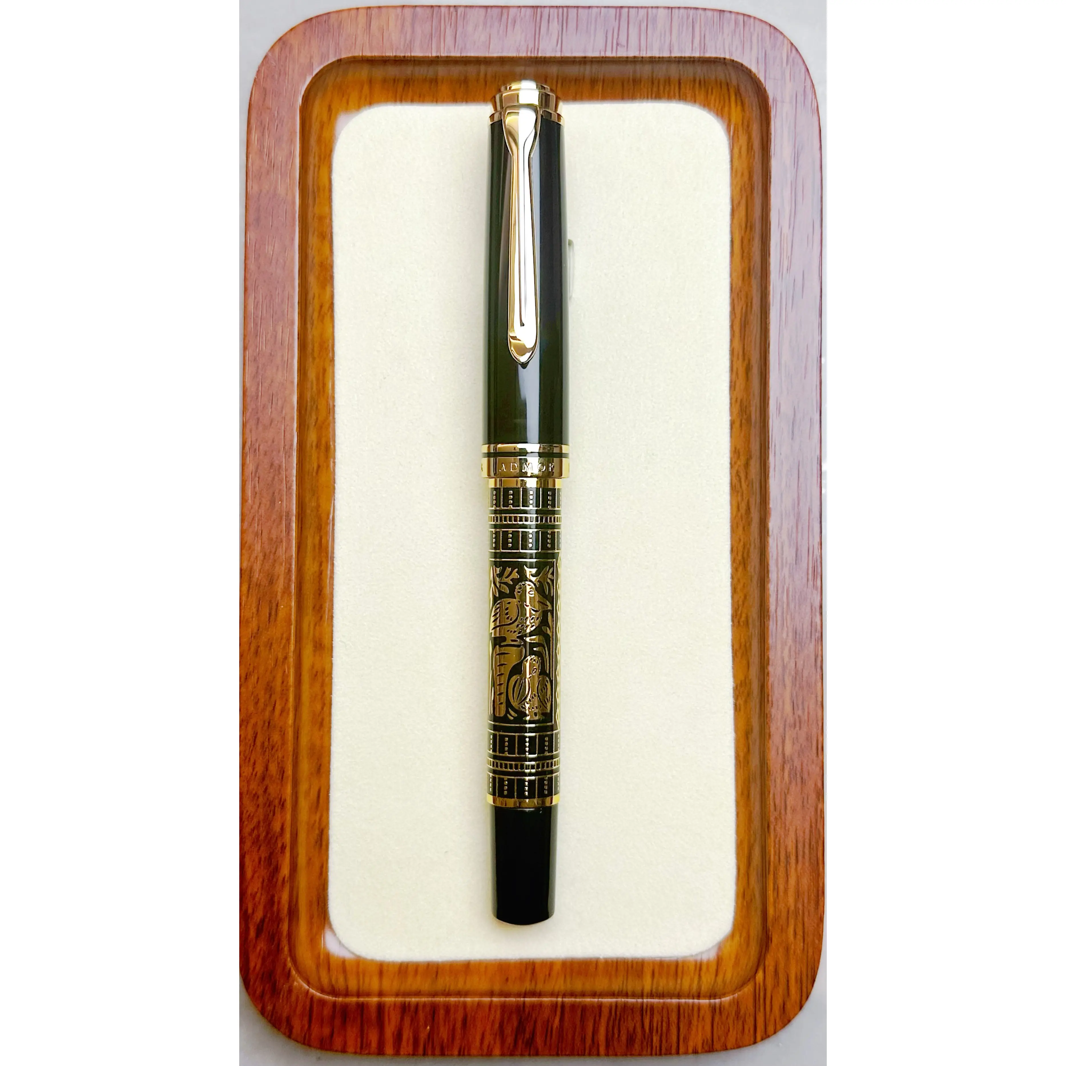 

ADMOK J800 Finely Carved Piston on Ink Schmidt Nib BOCK Nib Pelican Pen Baileybird Fountion Pens Business Office Writing