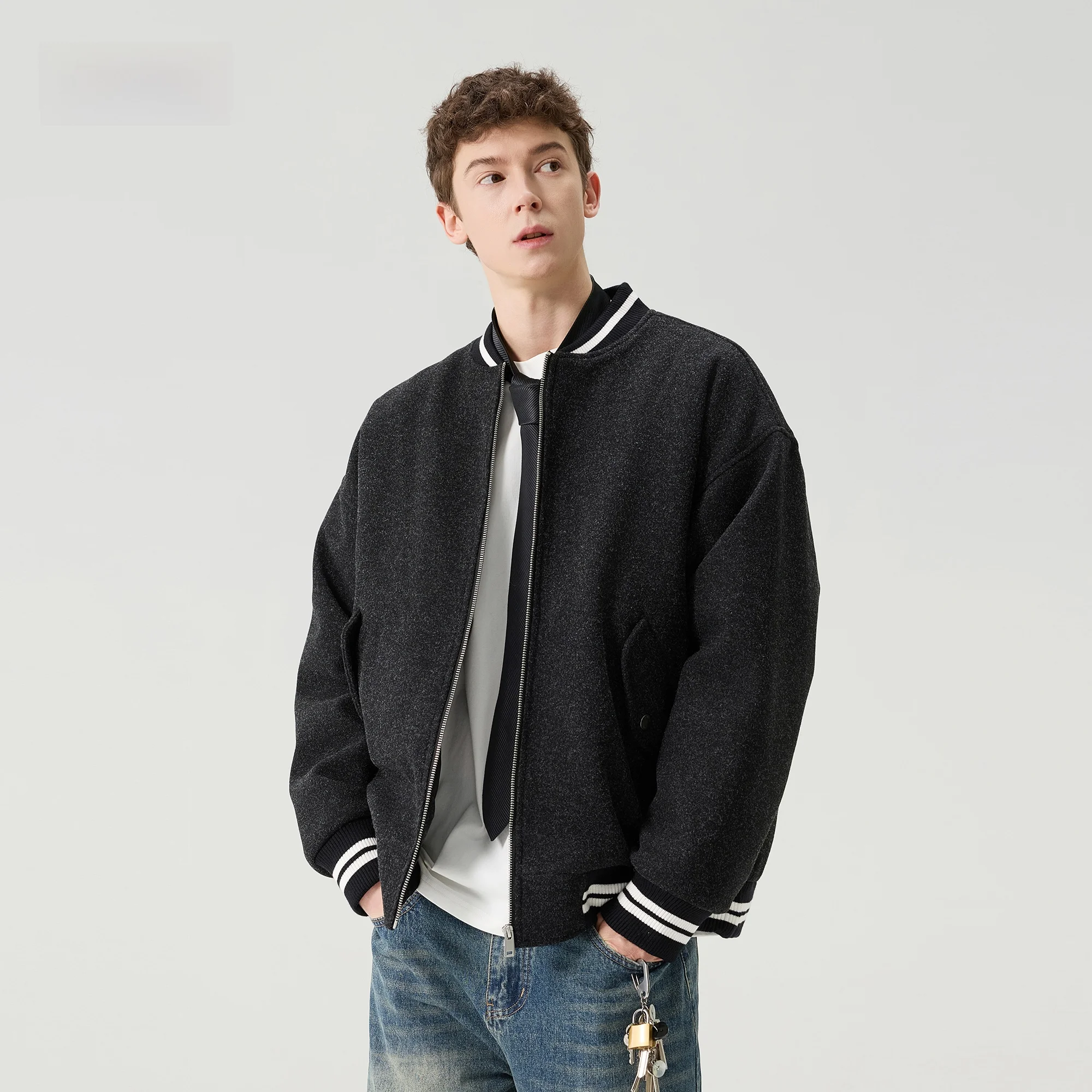 

Мужская зимняя куртка-пуховик в американском стиле с воротником-стойкой, свободного кроя, с наполнителем из 90% белого утиного пуха, повседневная городская одежда