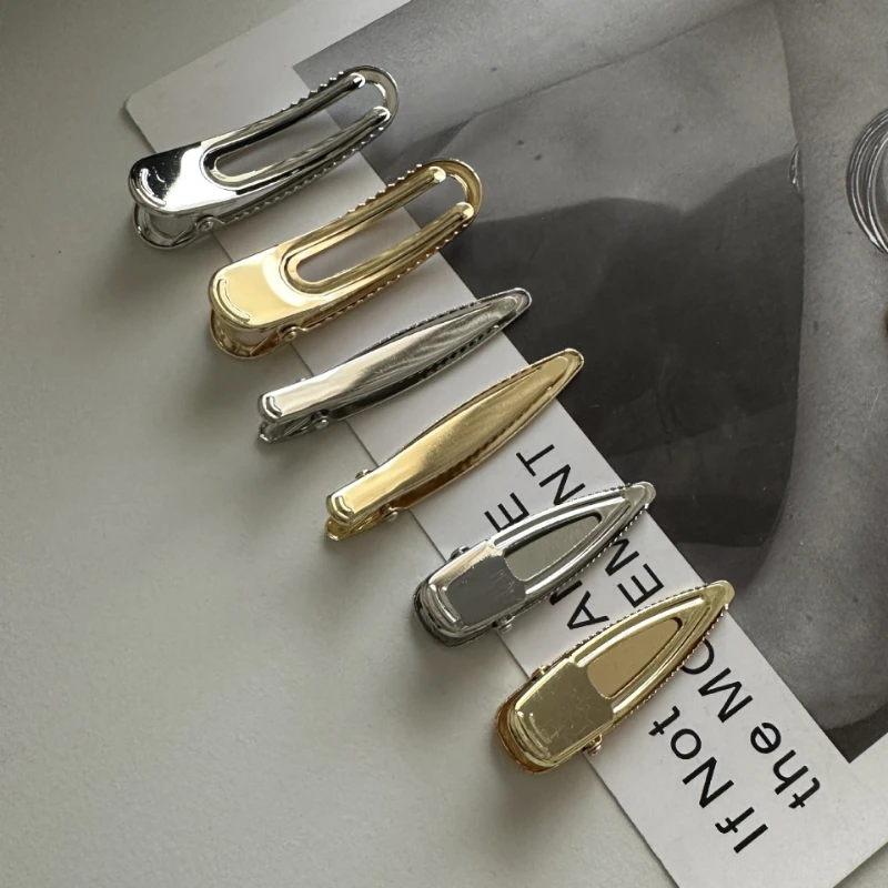 2-teiliges Set Gold- und Silberfarbene Legierung Einfarbige Ausgehöhlte Haarspangen Haarnadeln für Frauen Haaraccessoires Kopfschmuck – Detail 8