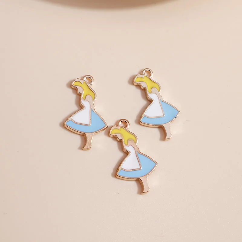 10pcs Cute Cartoon Girls Princess Charms per fare orecchini collana portachiavi ciondolo accessori per gioielli di moda fai da te