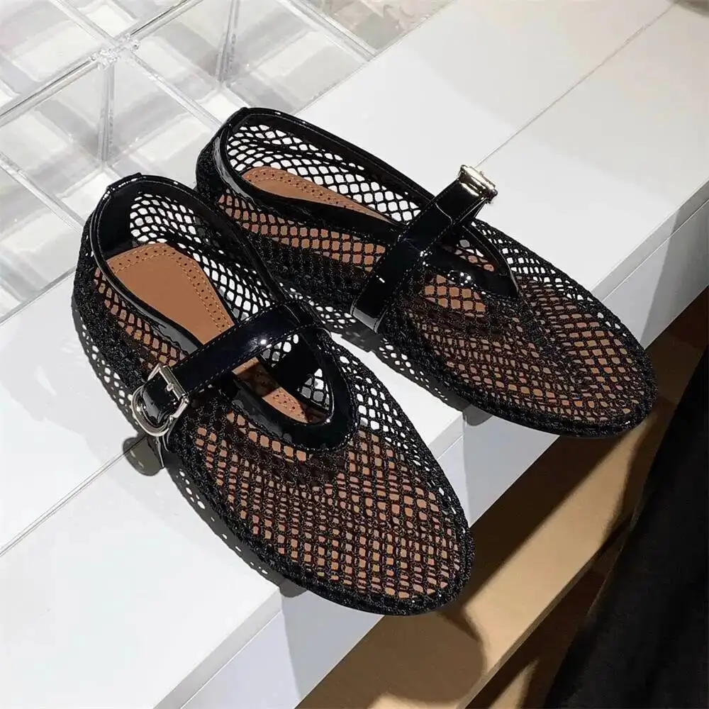 

Women's Sandals Summer Round Toe Mesh Ballet Flats Ins Style Openwork Mary Jane Sandals Flat Fishnet Shoes For Outdoor Wear
