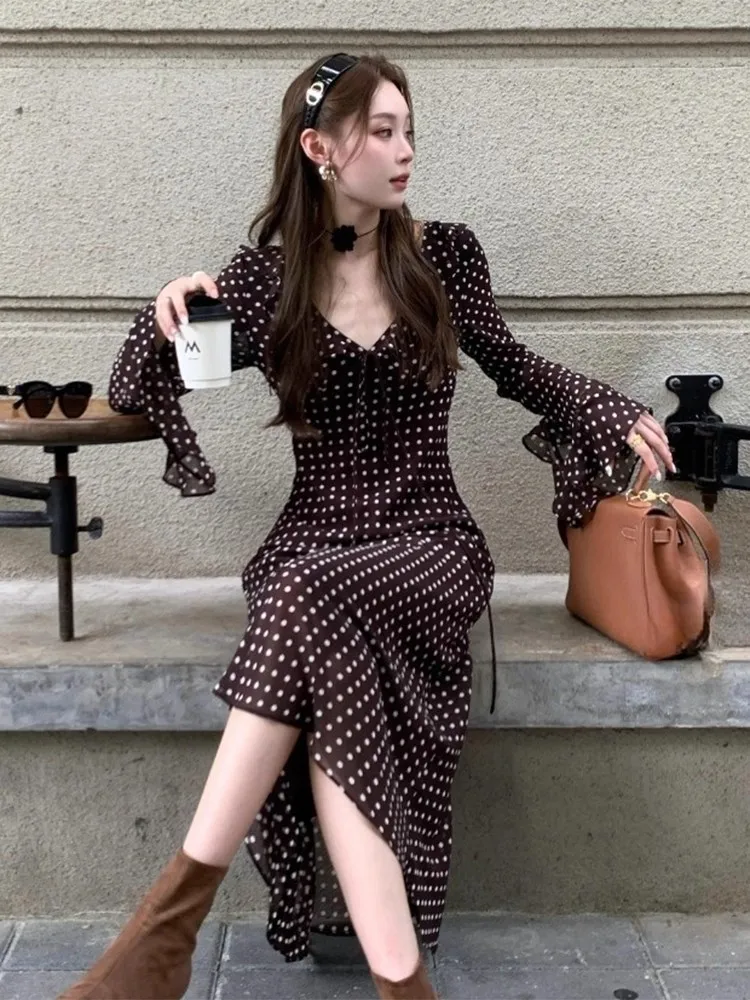 Retro Polka Dot Bell Sleeve V Neck Dress Women's Autumn Spring New High Waist Slimming Skirt Long Sleeve Floor Length Dress 4