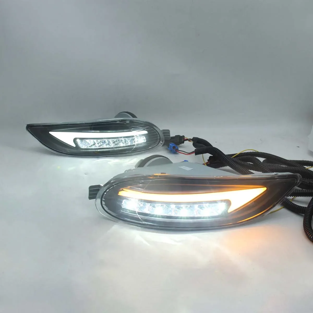 LED Front Bumper Daytime Running Light Day Light Fog Light Turn Signal ForToyota Corolla 2005 2006 2007 2008 2009