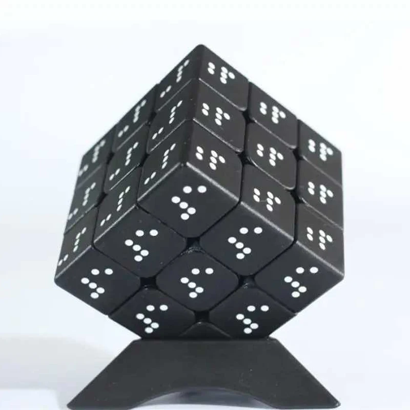 Braille Speed Cube 3x3x3 Giochi di ragionamento IQ Puzzle speciali per i personaggi ciechiVisione debole Facile rotazione e liscia