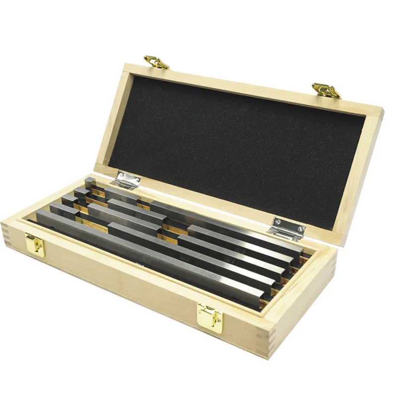 Harper Set Of 83 Pi…