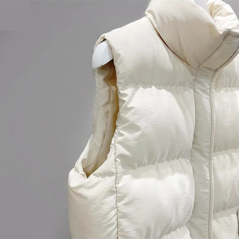 سترات نسائية لخريف وشتاء 2025 من القطن بلون سادة بدون أكمام صدرية سترات قصيرة ملابس خارجية سميكة ودافئة JH415