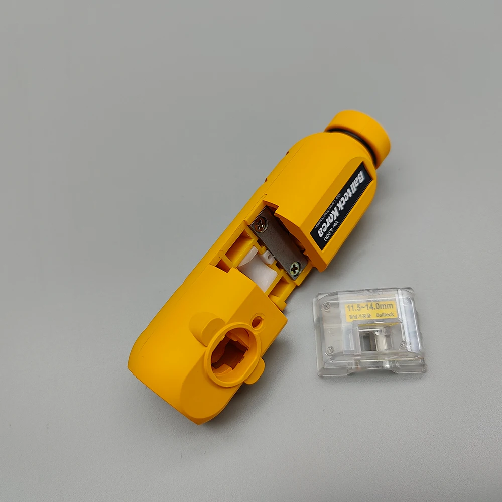 Thumbnail 2 - #74 Best Billiard Cues to Buy In 2026