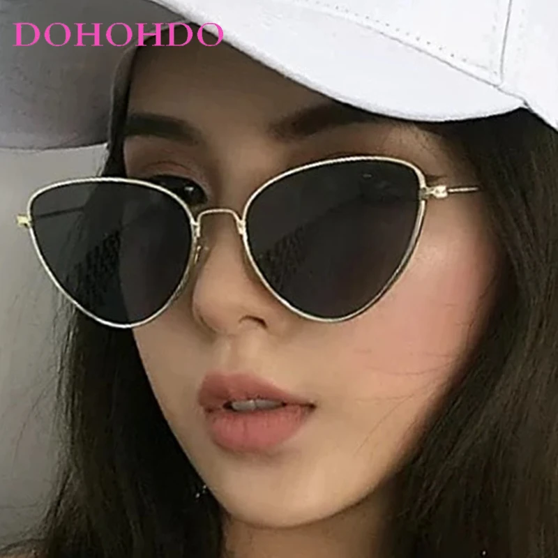 

Vintage Trendy Metal Cat Eye Sunglasses Women Fashion Brand Designer Men Eyeglass Summer Traveling Driving Shades UV400 Lentes