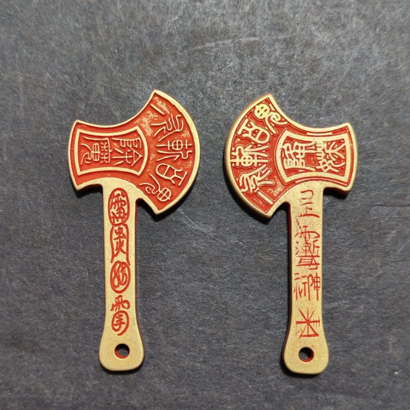 Copper ornament for protection, a symbol of good fortune that wards off all misfortunes, embossed axe home decoration,