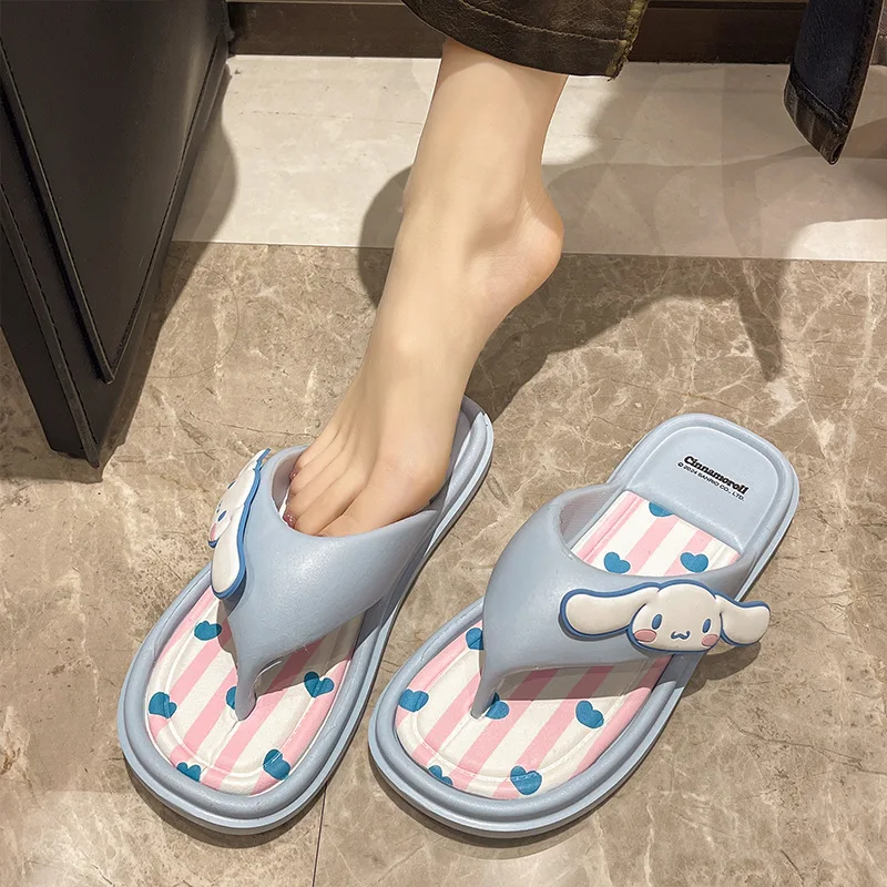 Sanrio Hello Kitty Flip Flop Girl Summer Outdoor Indoor Flat Sandals Kuromi My Melody Cinnamoroll Beach Sandals Fashion Slippers