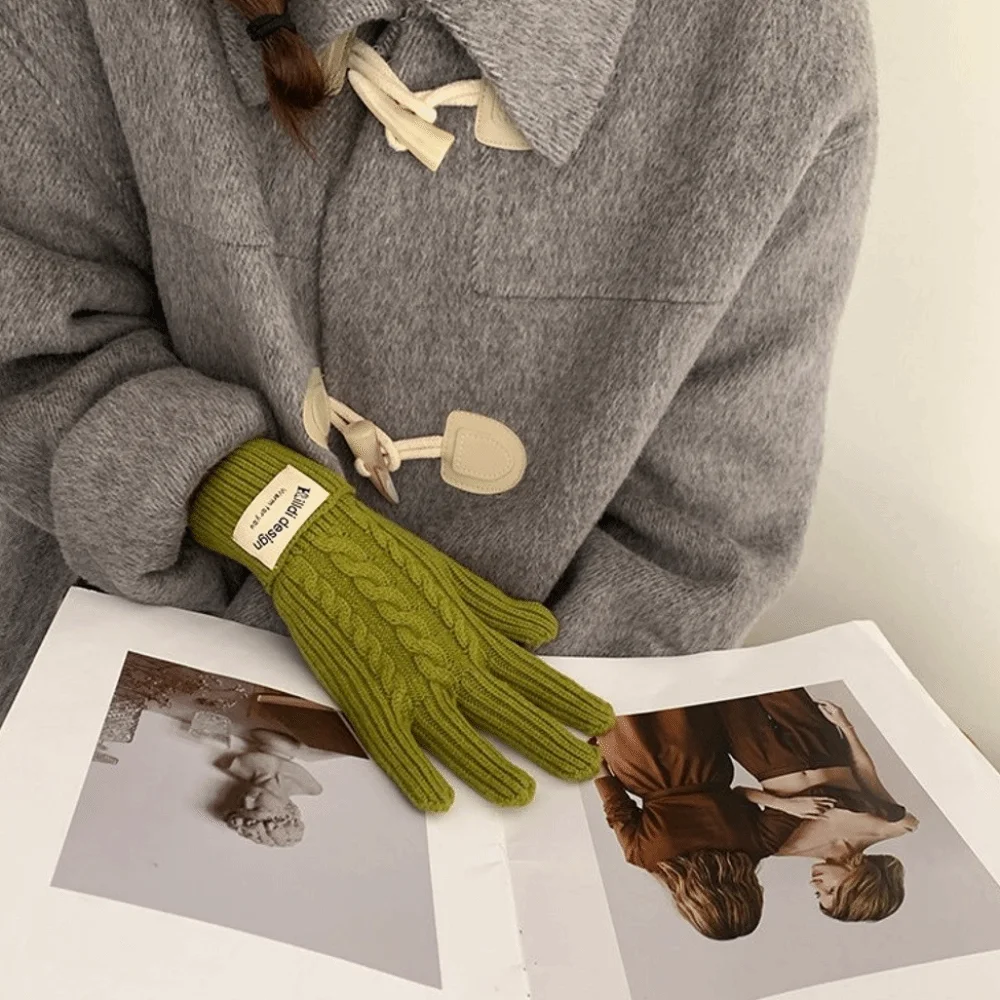 Polyester Cable Knitted Gloves Solid Color Long Cuff Design Full Finger Gloves One Size Warm Lining Touch Screen Gloves