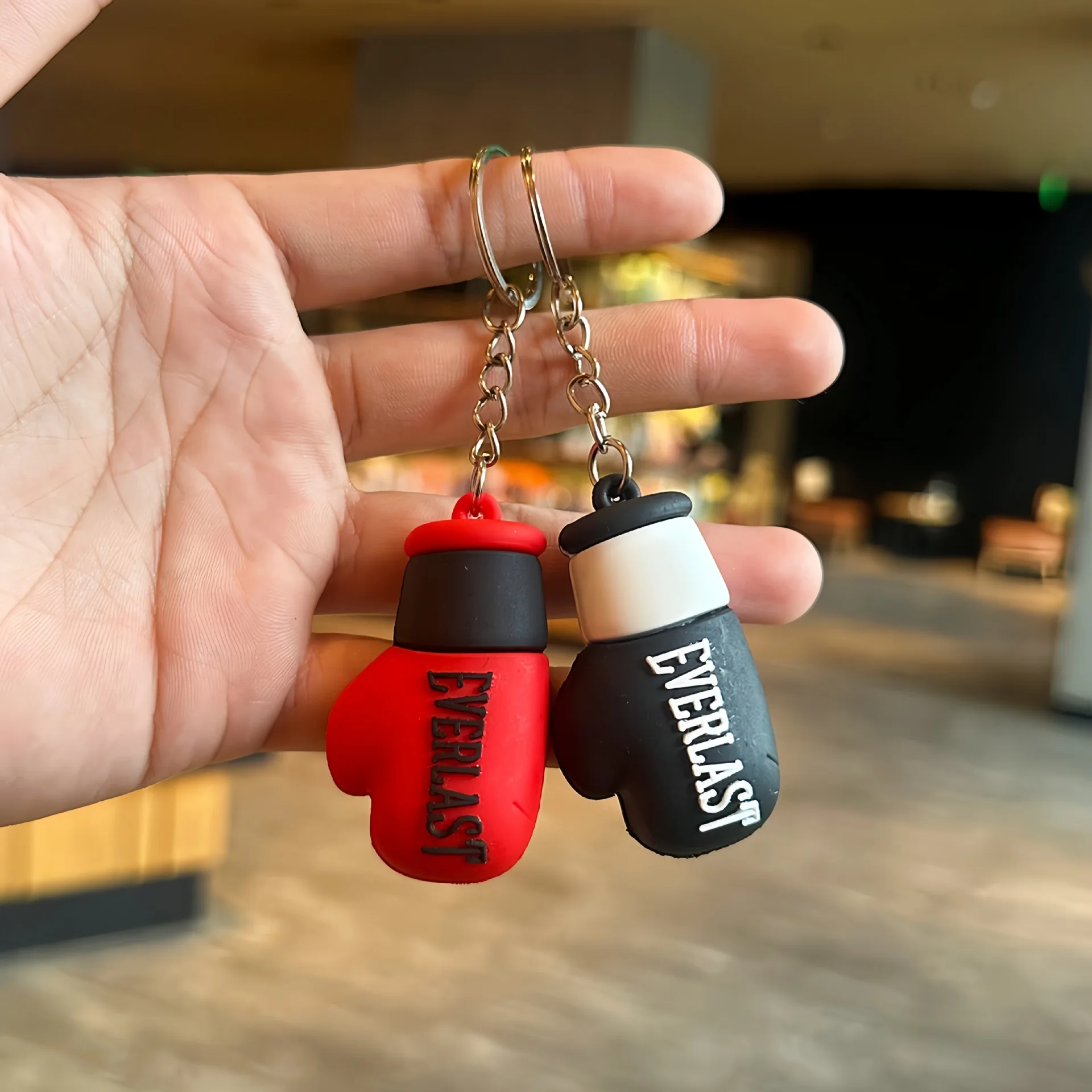 4pcs/set Boxing Gloves Keychain Set PVC Soft Glue Boxing Sports lovers gift cute keychain backpack pendant Souvenir Gift