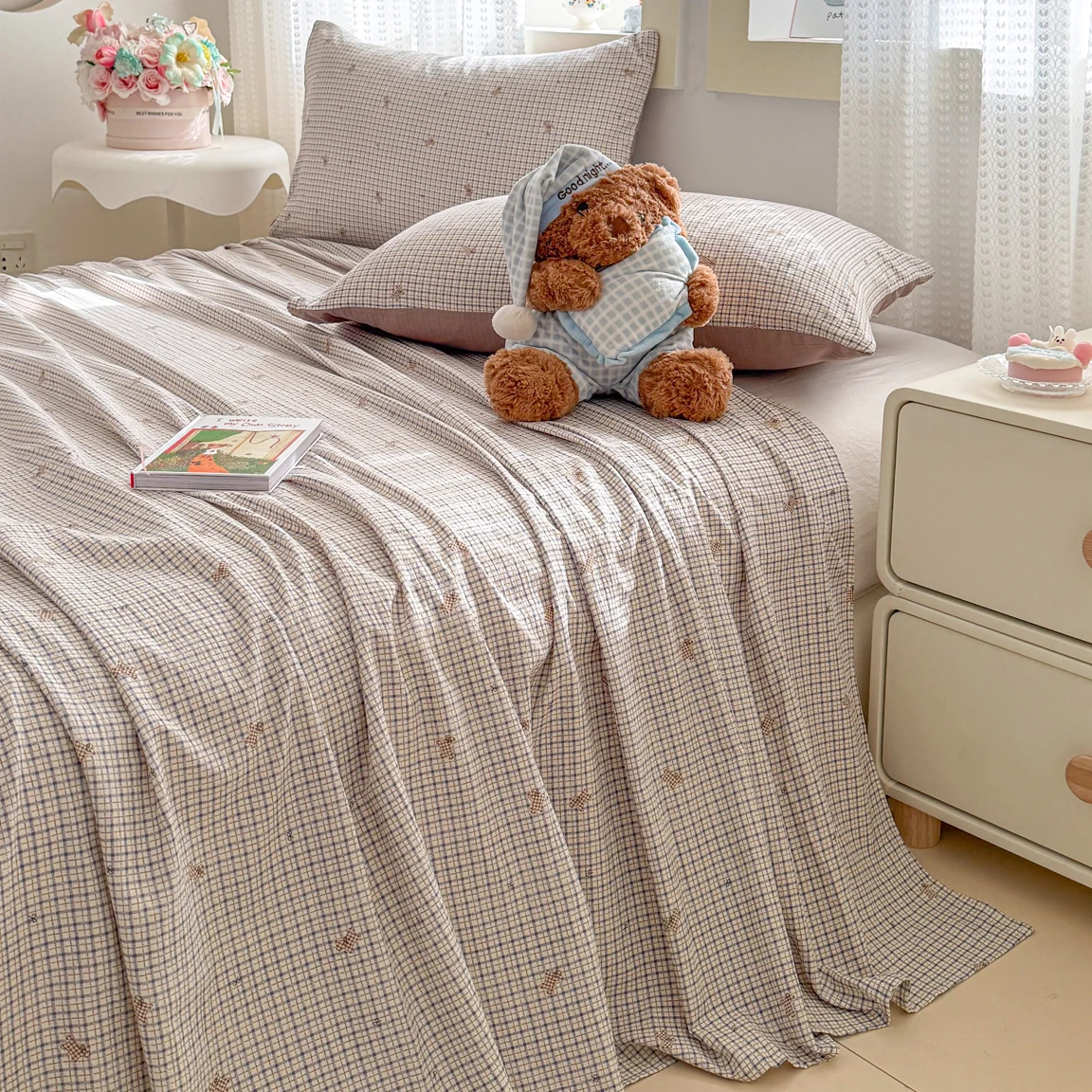 Double Layer Yarn Flat Sheet, A Grade Health Safe Cloud-Like Ultra Soft, Breathable Lightweight All Season, Skin-Friendly