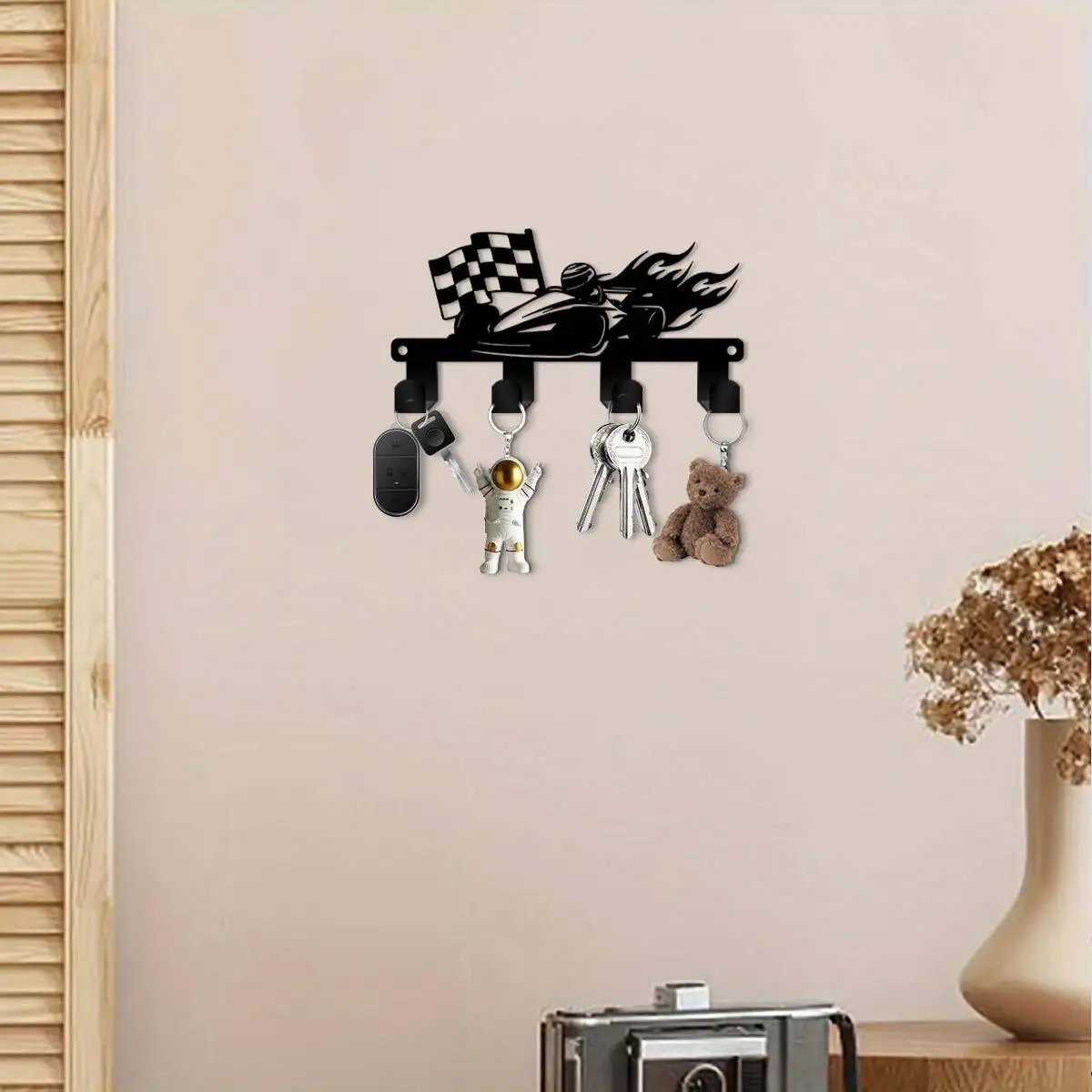 CIFBUY 1pc Fashion Metal Racing Car Key Holder Hook for Keys Hat Lanyards Office Kitchen Bathroom Wall Decor