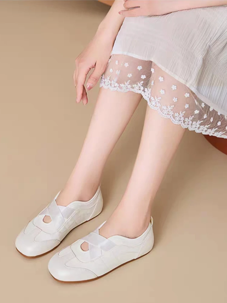 CICIYANG شقة ماري جين أحذية للنساء 2025 الخريف جديد الباليه النساء أحذية رياضية كبيرة الحجم موضة الصليب شريط مرن أحذية نسائية