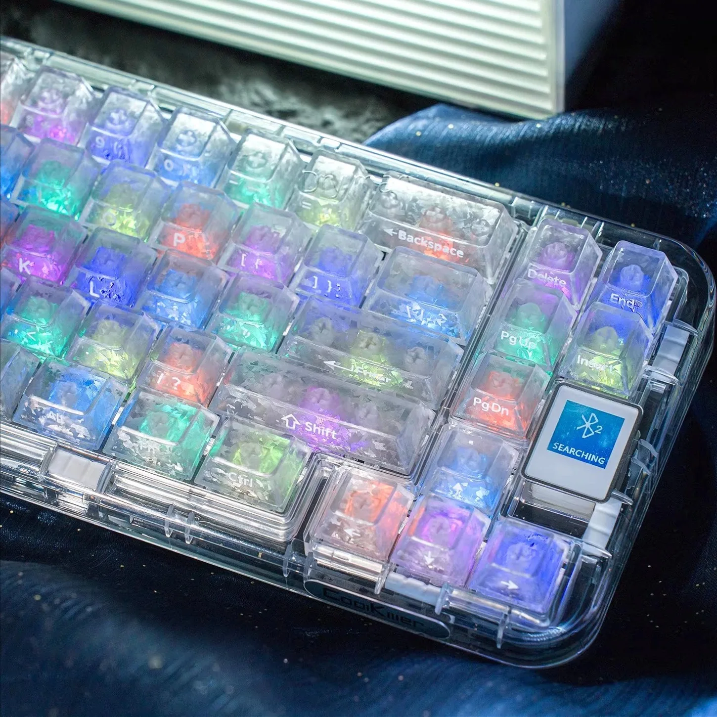 

A Translucent Cherry Keycap with Ice Carbon Pattern Side Engraving PC 118 Keys Suitable for 61/68/87/98/104 Mechanical Keyboards