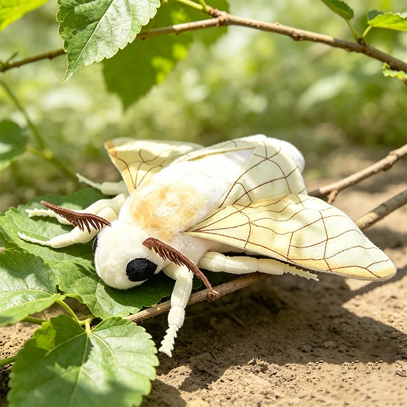 Lifelike Simulation Cute Insect Moth Plush Toys Soft Cartoon Animal Honeybee Plushie Peripheral Doll Kid Birthday Accompany Gift