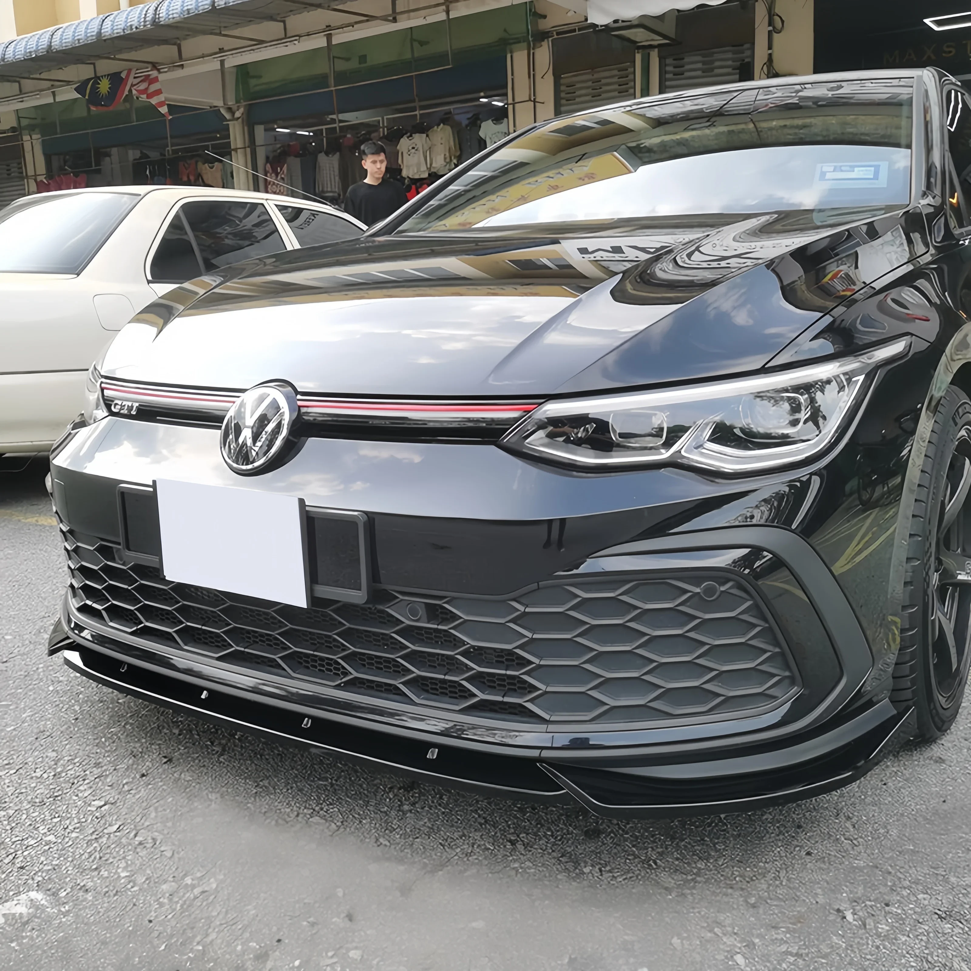 Przedni spojler Maxton Style do VolksWagen Golf MK8 Golf 8 GTI GTD R-Line 2020-2024 Przedni zderzak Spoiler wargowy Osłony rozdzielacza