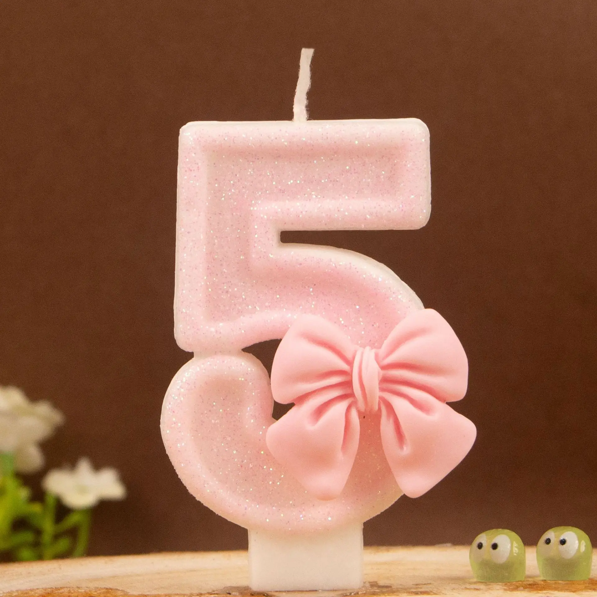 

Matarile 1pc 0-9 Digital Pink Bow Candle Used for Birthday Party Cake Decoration To Record Life Velas Recuerdoشموع ميني بالجملة