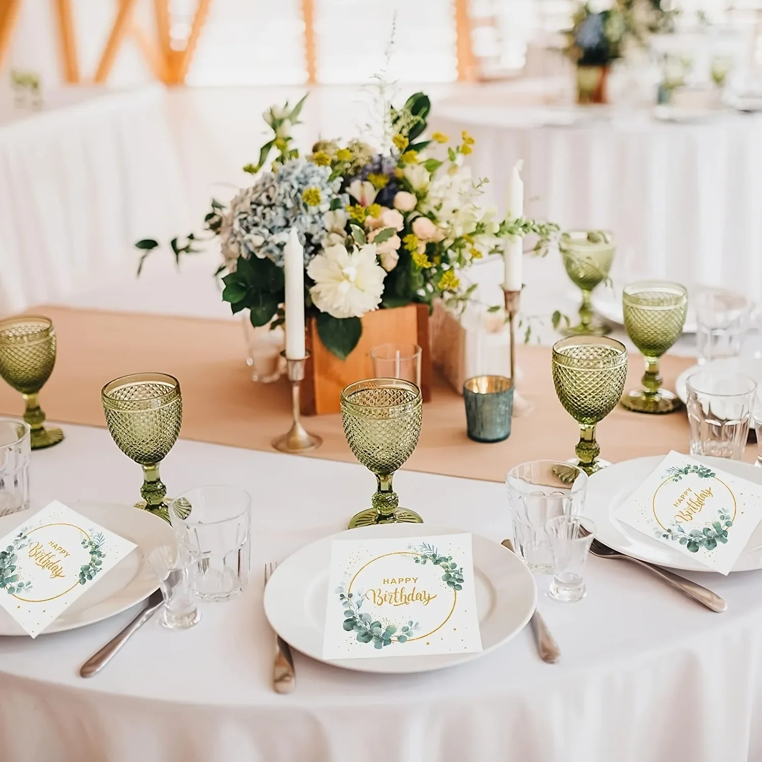 40 unids/lote, servilleta cuadrada de feliz cumpleaños con corona, tejido desechable para cafetería, Fiesta Temática, aniversario, suministros de decoración para mesa de comedor