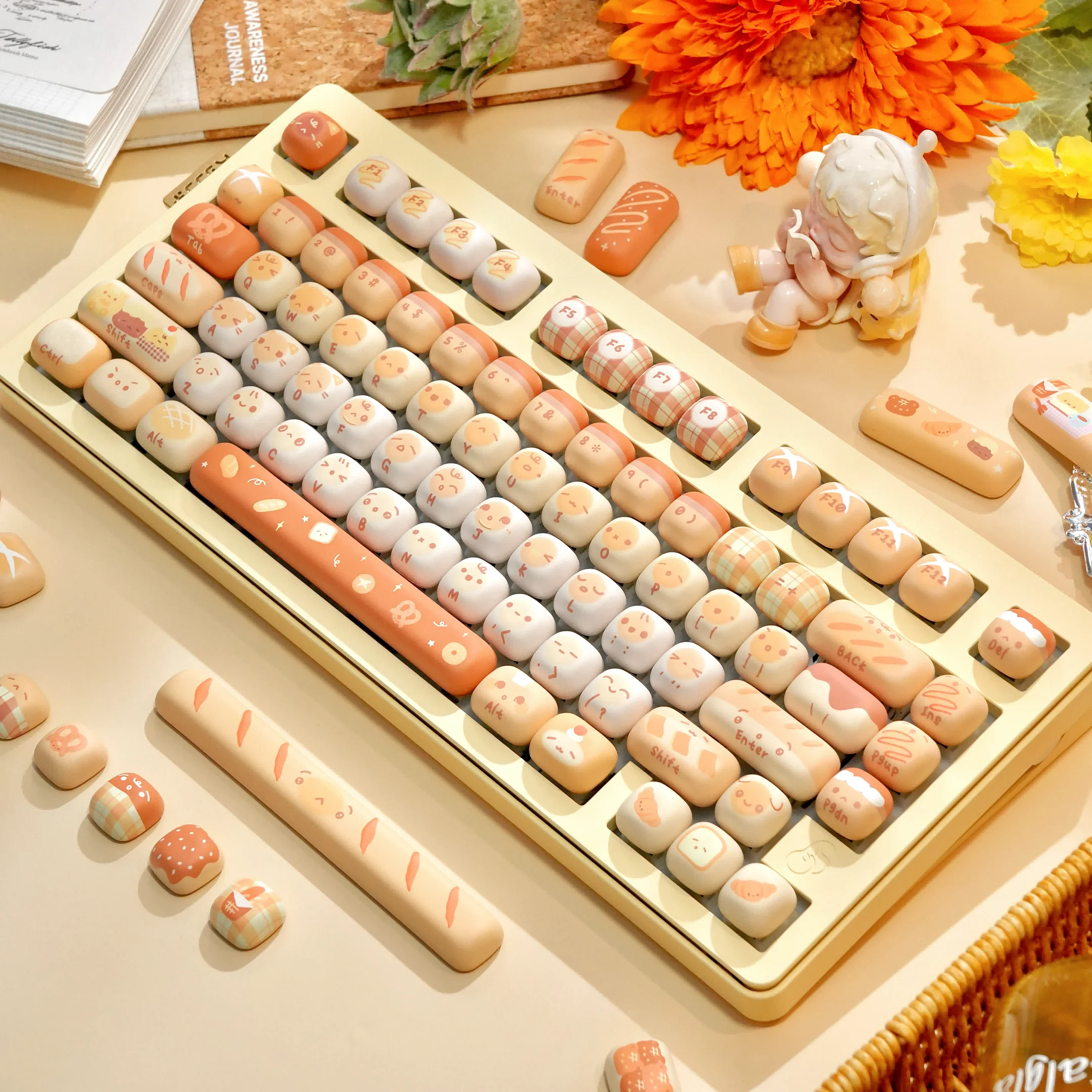 130 Keys Cute MOG Keycaps MOG Keycaps PBT Key Gift for Girl Cute DYE-SUB Mechanical Keyboard for Made68 Mad68 Wooting 60