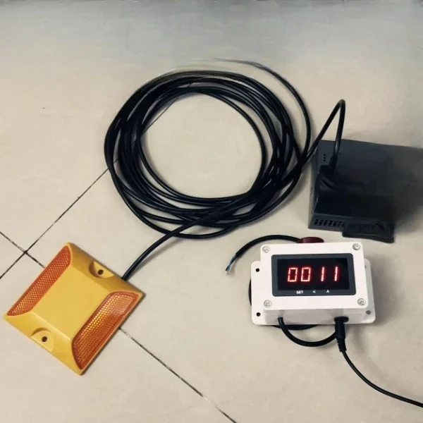 Counter road vehicle flow waterproof electronic digital display