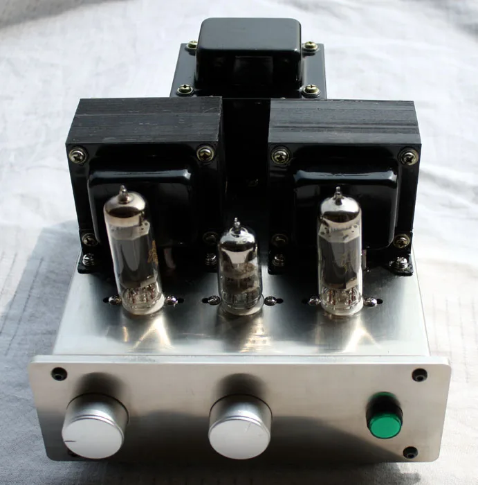 

NEW 3.8W*2 Class A 6P14 single-ended tube amplifier, coupled to FIRA CBB 0.22uf/630V*2, tube: Shanghai 6P14*2, Beijing 6N2J*1