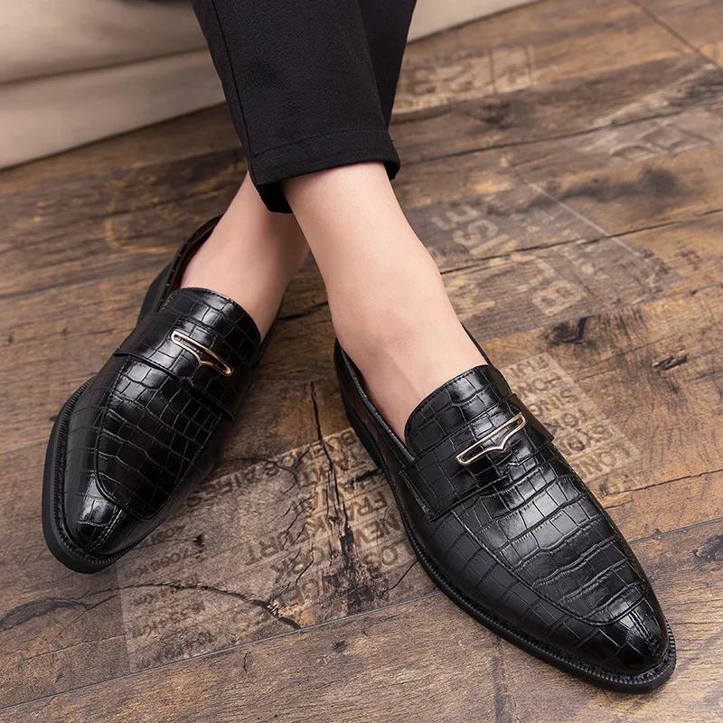 Men Casual Leather Dress Shoes Slip on Leather Loafers Men's Classic Business Formal Shoes Trend Wedding Party Social Mocassins