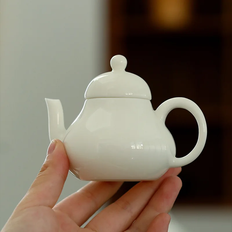 Boutique Sheep Fat Jade White Porcelain Teapot Japanese Pot Tea Brewing Small Kettle with Filter White Tea Cafe Accessories Gift