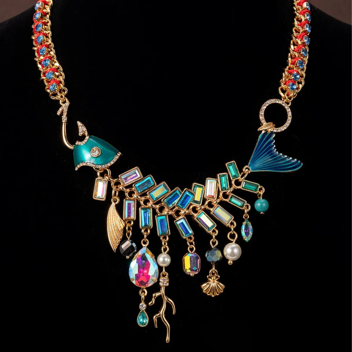 Bohemia Style Vintage Rhinestone Encrusted Fish-bone Coral, Shell Tassel Necklace, Light Luxury Style Sweater Necklace for Women