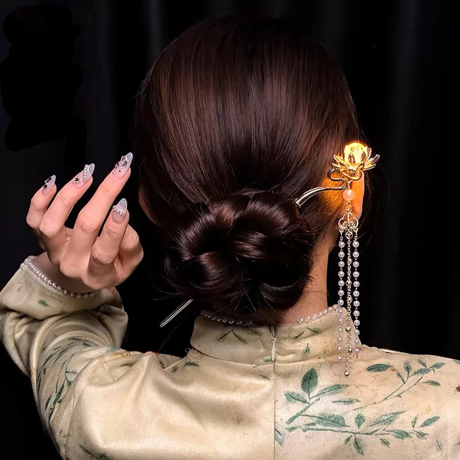 Luminous Lotus Hairpin For Women Vintage Chinese Style Flower Tassel Hair Stick Trendy Jewelry Hair Accessory Girls Headwears