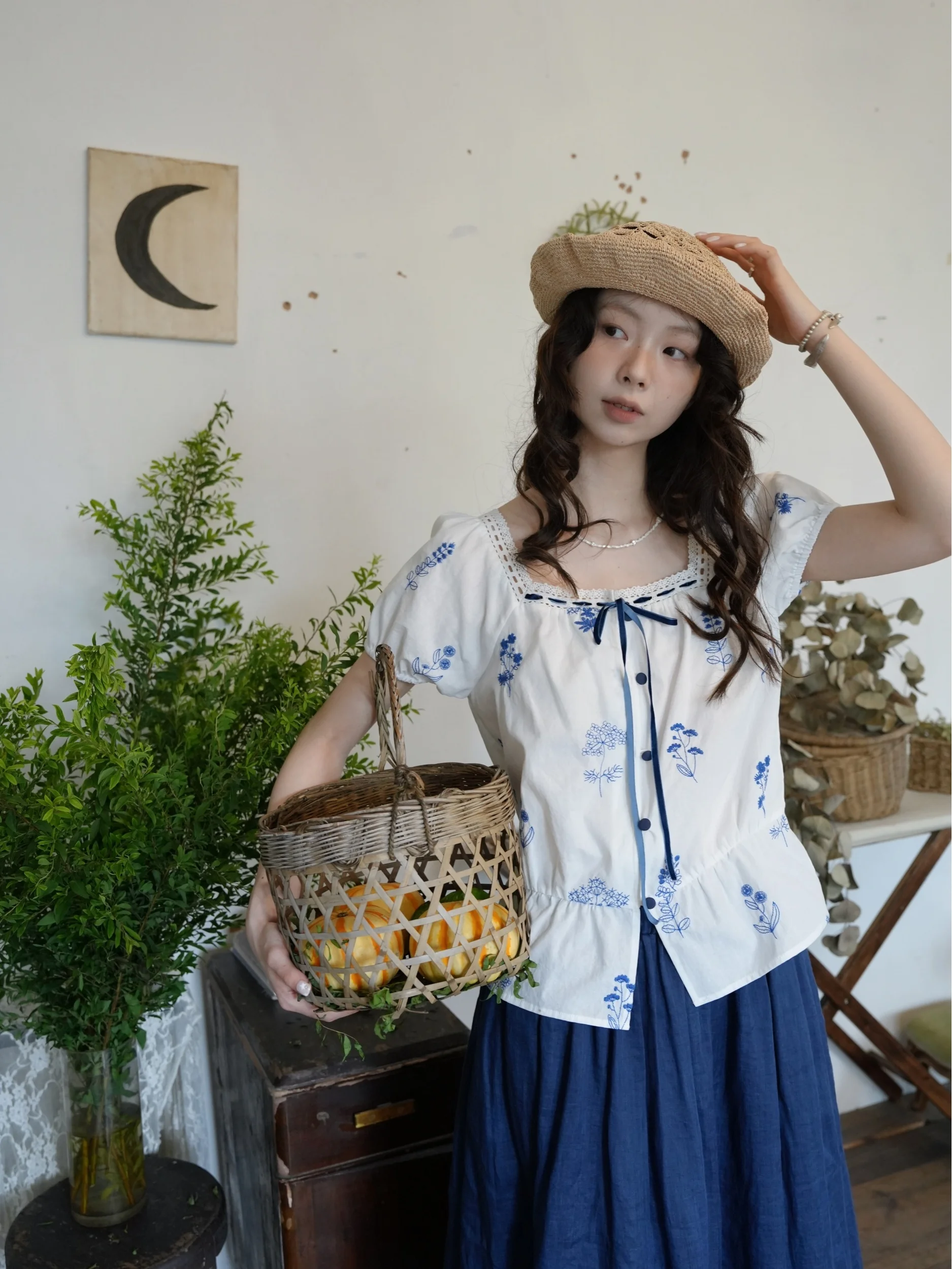 

Summer Blue Embroidered Flower Cotton irt Loose Fit ort Sve Button down Casual Sle Comfortable 00% Other Material