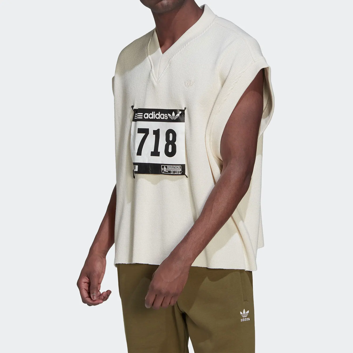 Adidas Authentic Current Season New Three Leaves Men's Sports Vest HG4826