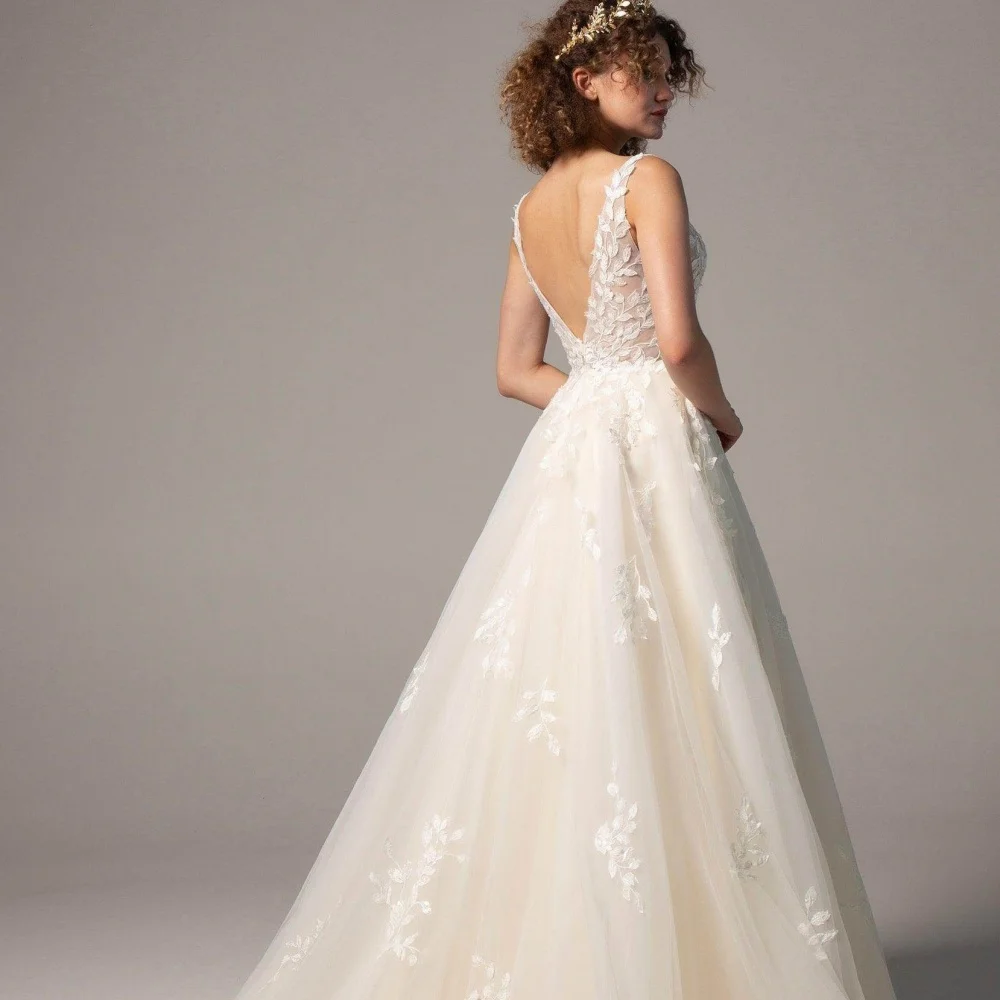 Vestidos de novia personalizados sin espalda una línea vestidos de novia bohemios tanque de encaje cuello en V tul nueva bata de novia vestido de novia