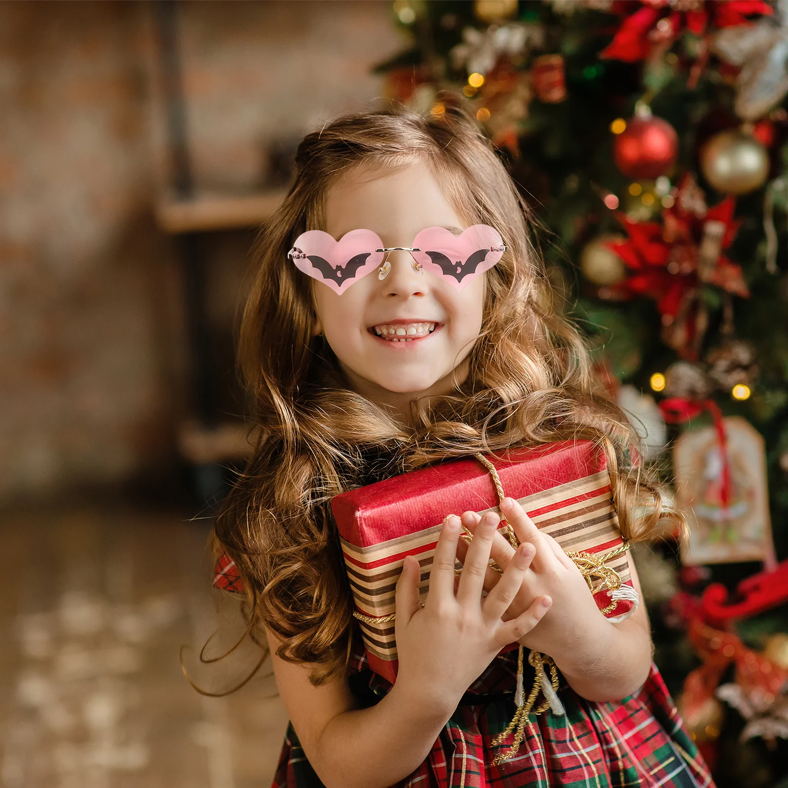 

Heart Rimless Sunglasses Fashion Creative Party Photo Props Pink Frameless Cool Glasses Trendy Fun Sunglasses for Women Teens