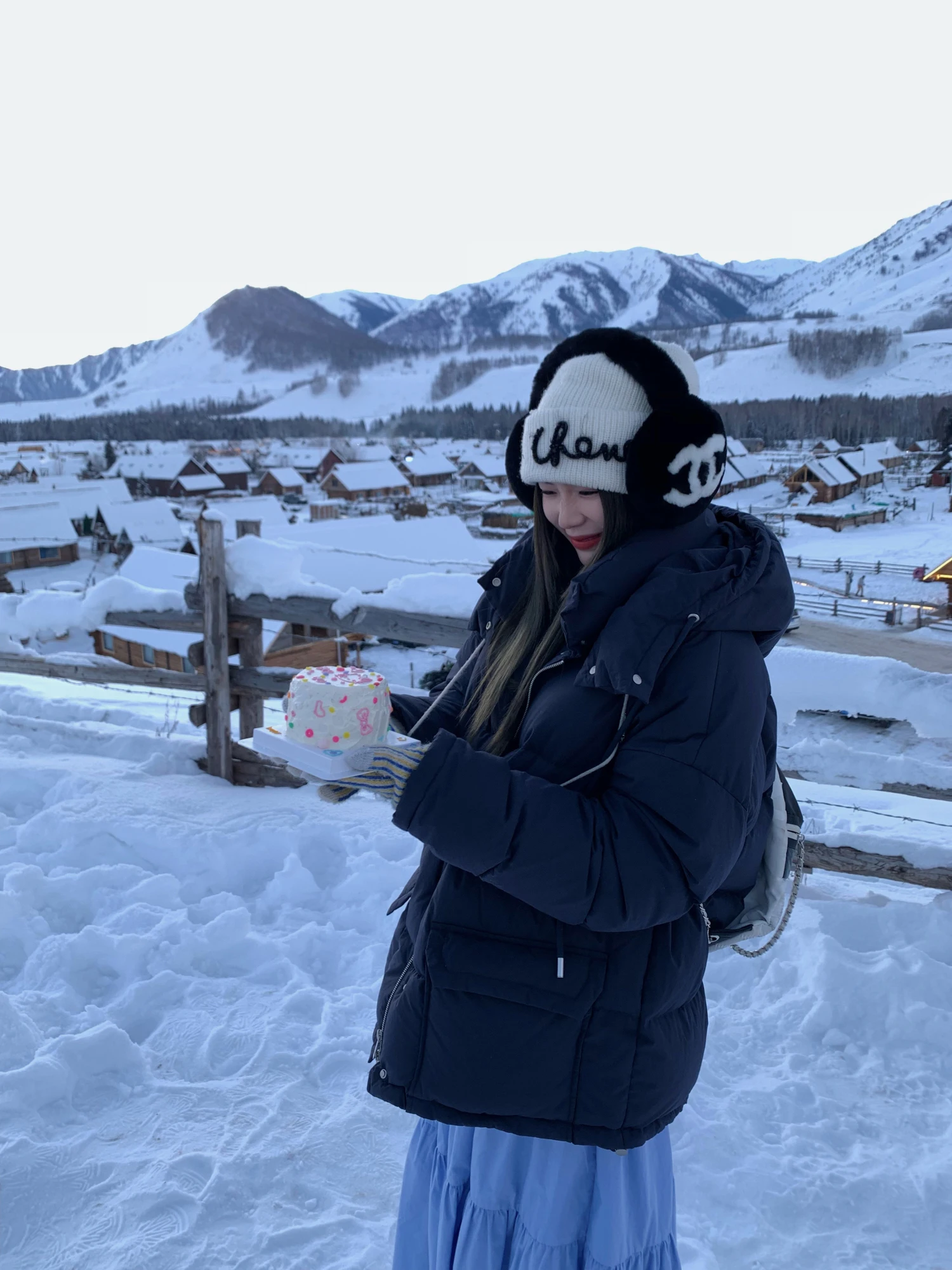 

Heavyweight Hooded down Jaet Pure Color Thiened Banri Small Lady Blue Fog Island Private Model White Du down Filling 260g