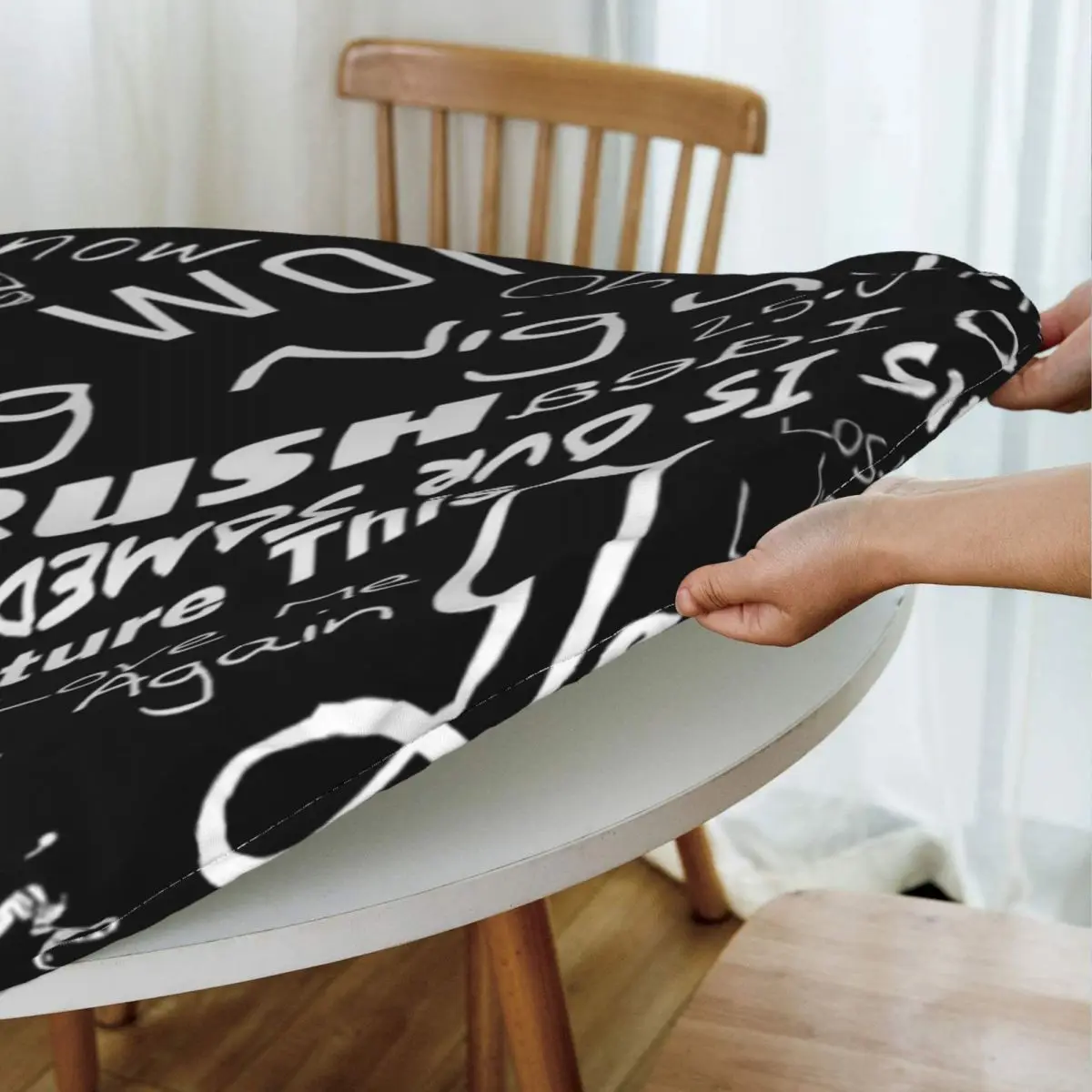 Big Time Rush Band Waterproof Round Tablecloth Oilproof Table Cloth for Kitchen Events Dining Table Cover