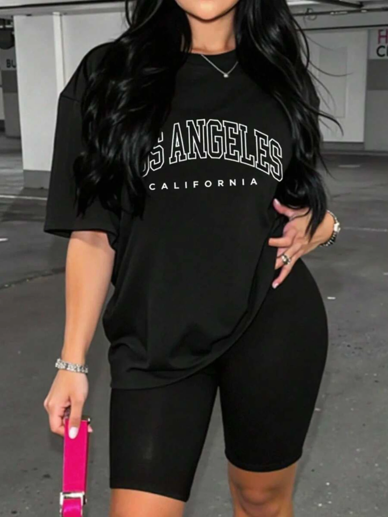 ¡Estampado de marca de moda de California! Camiseta de manga corta para mujer de talla grande, el estilo imprescindible para chicas con curvas.