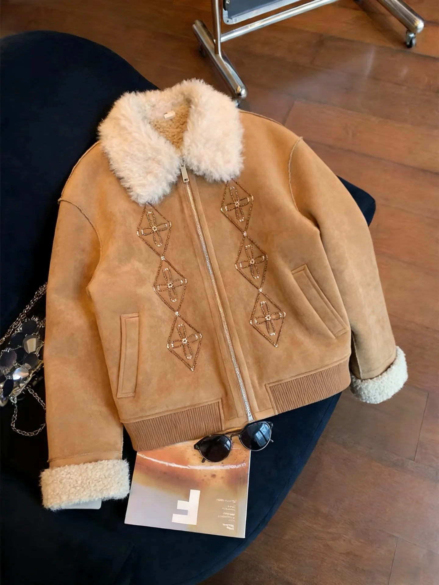 

Замшевое куртка с воротником из овечьего меха в стиле ретро, мужское осенне-зимнее теплое пальто из натуральной кожи и меха, хлопковая одежда