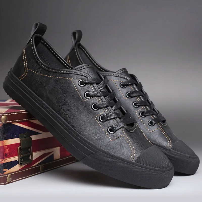 2023 Autumn New Men Casual Sneakers British Style Lace-Up Driving Shoes Youth Trend Breathable Men Designer Sewing Shoes BD8057