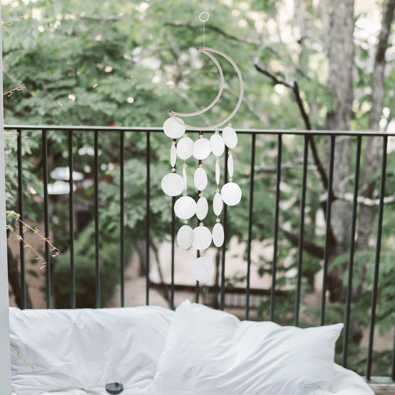 

Household Moon Shape Shell Wind Chime Hanging Decor for Balcony Patio Garden Elegant Pendant Wind Chime Home Decor