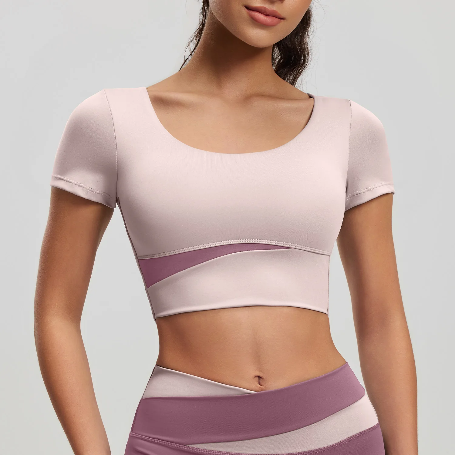 

Short Sleeve Patchwork Yoga Crop Top Cloud Feeling Padded Workout Fitness Sports T Shirt Contrast Color Outdoor Gym Running Top