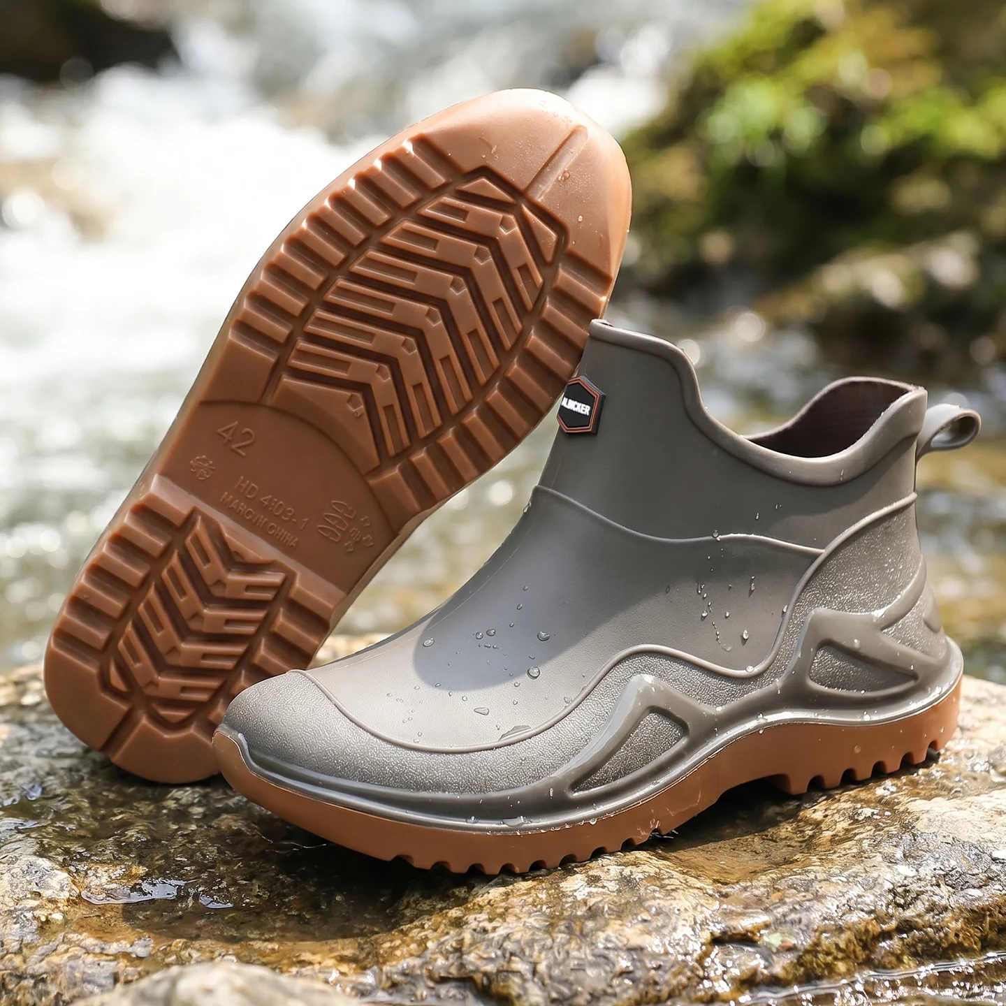 Anti-Slip Rain Boots Men Women Low Cut Thick Heel Kitchen Work Waterproof Rubber Outdoor Work Boots Thick Bottom Rain Boots