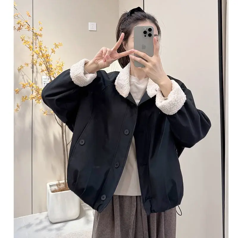 

2025 New Korean Style Loose Thickened Winter Coat for Women with Lamb Wool Inner Cotton for Autumn and Winter