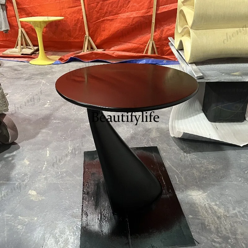 Designer fiberglass round coffee table twist table crooked neck coffee table small side table, sofa